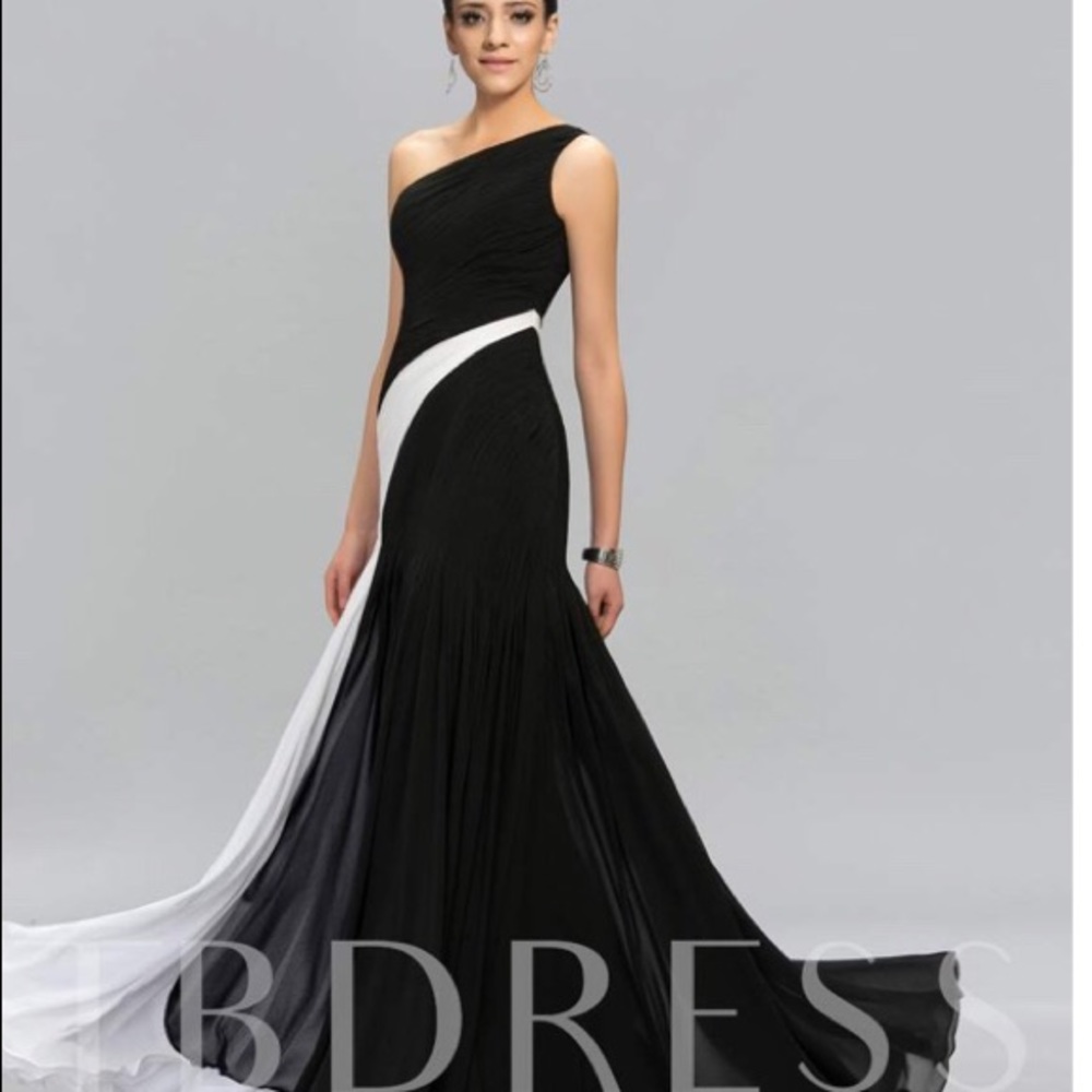 Elegant Bridesmaid dress